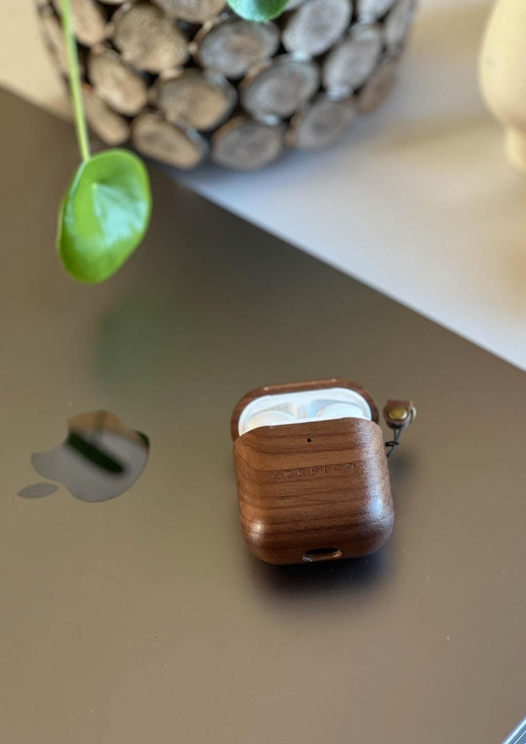Wooden Airpods Case - Pro, 3rd and 2nd Gen